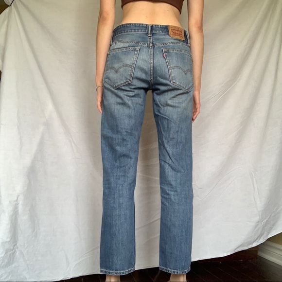 Levi’s 511 Mid Rise Boyfriend Jeans - Picture 5 of 11